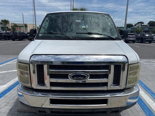 Used 2011 Ford E-350 and Econoline 350 XLT RWD image 2