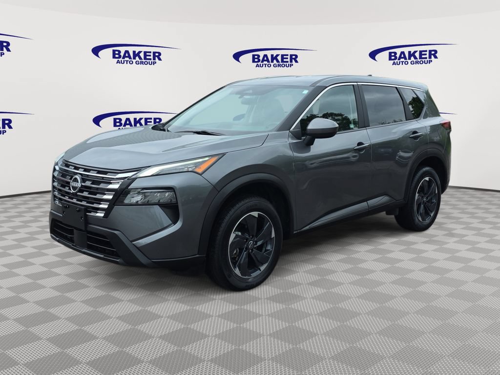 Used 2024 Nissan Rogue SV AWD/4WD image 7