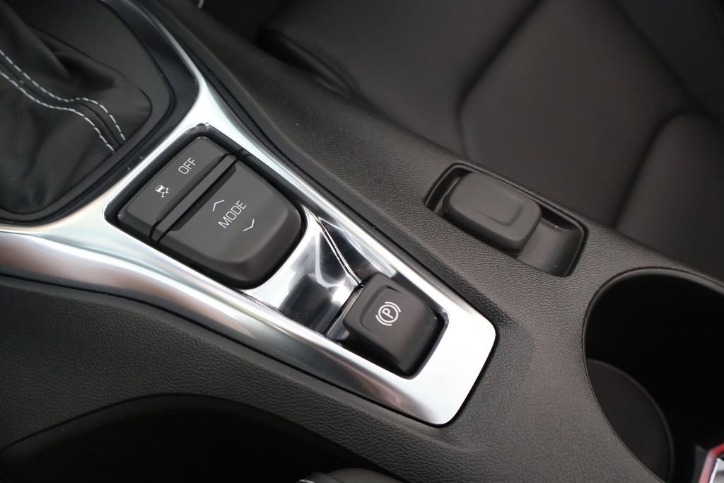 Used 2024 Chevrolet Camaro SS RWD image 32