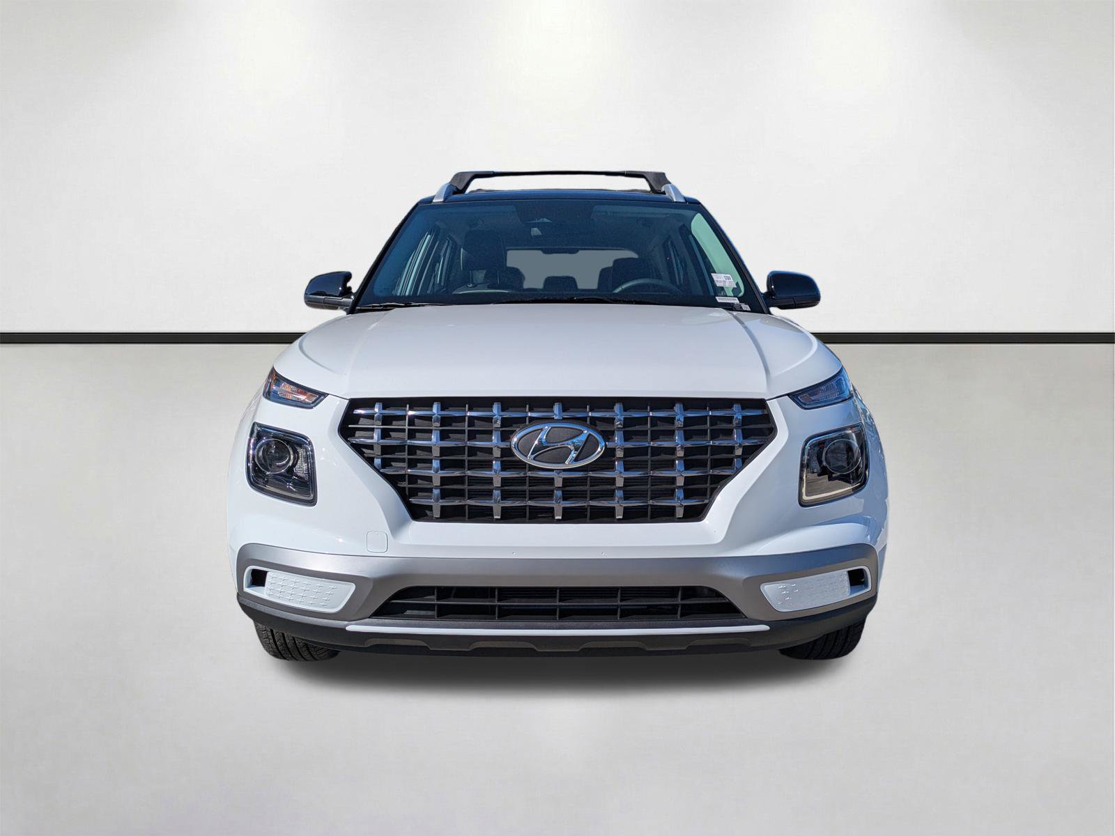 New 2026 Hyundai Venue SEL FWD image 3