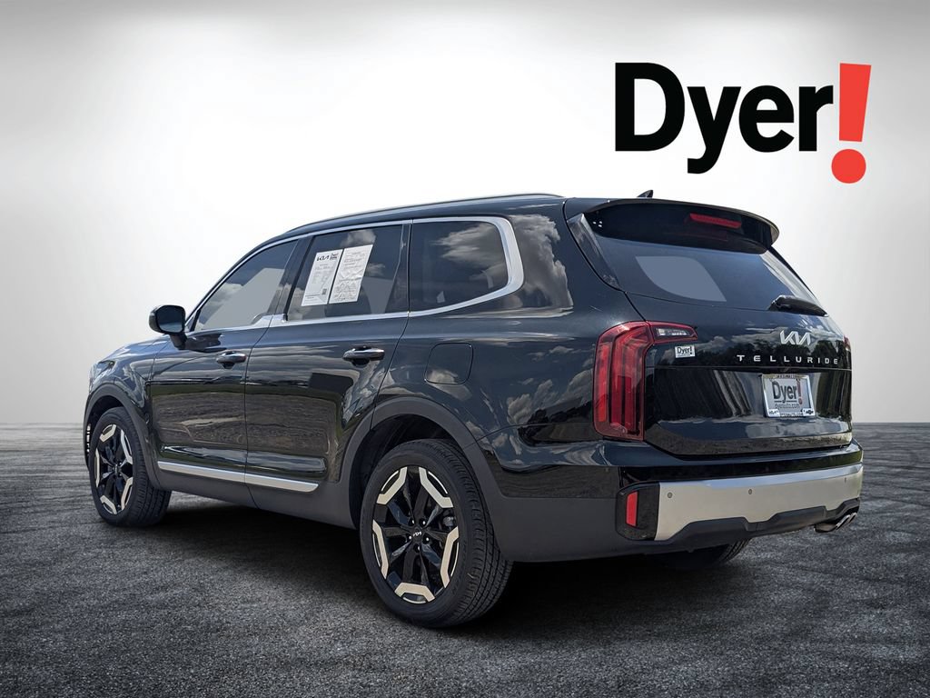 Used 2023 Kia Telluride S FWD image 6