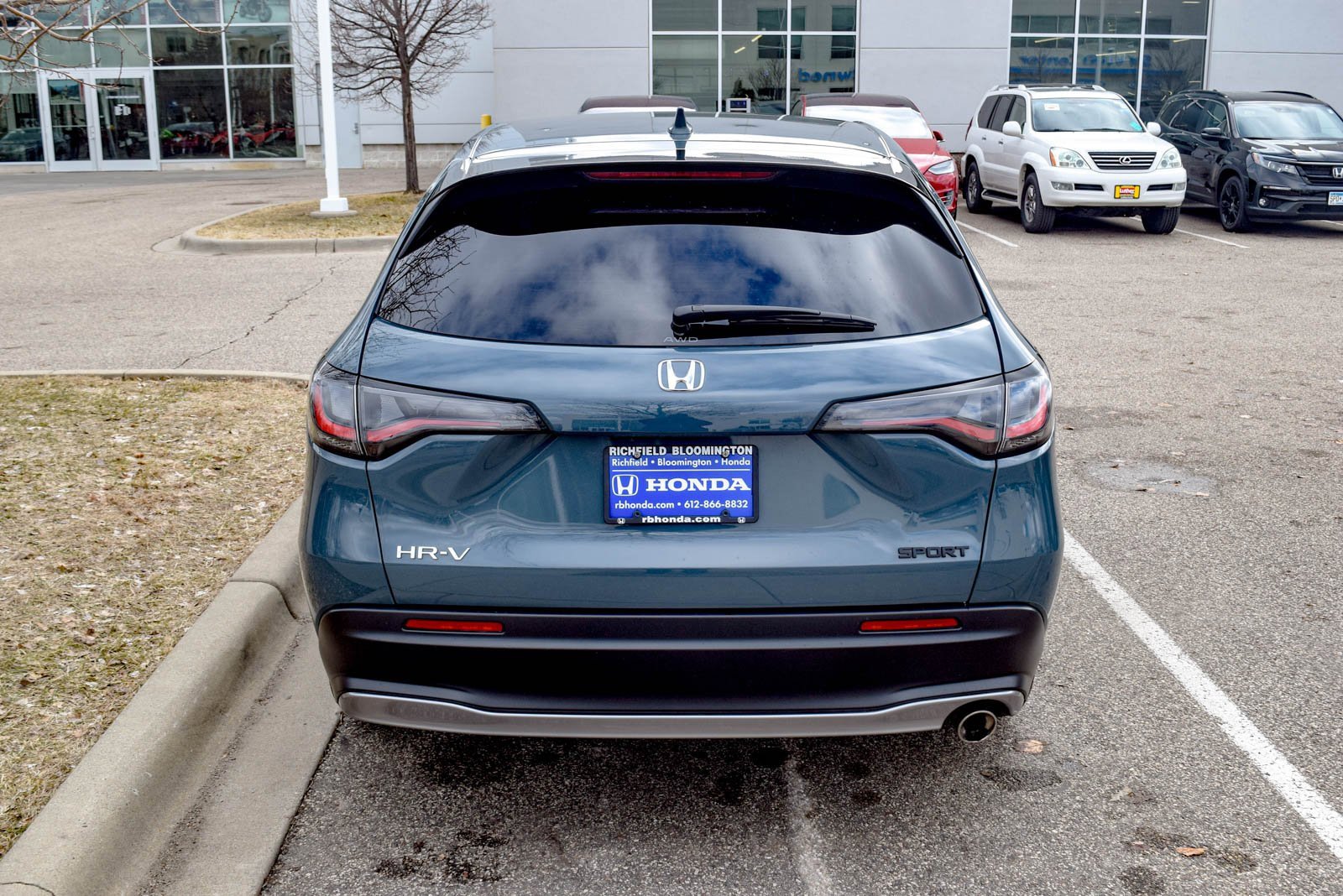 Used 2024 Honda HR-V Sport image 17