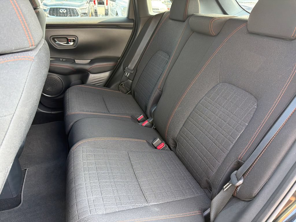 Used 2025 Honda HR-V Sport image 15