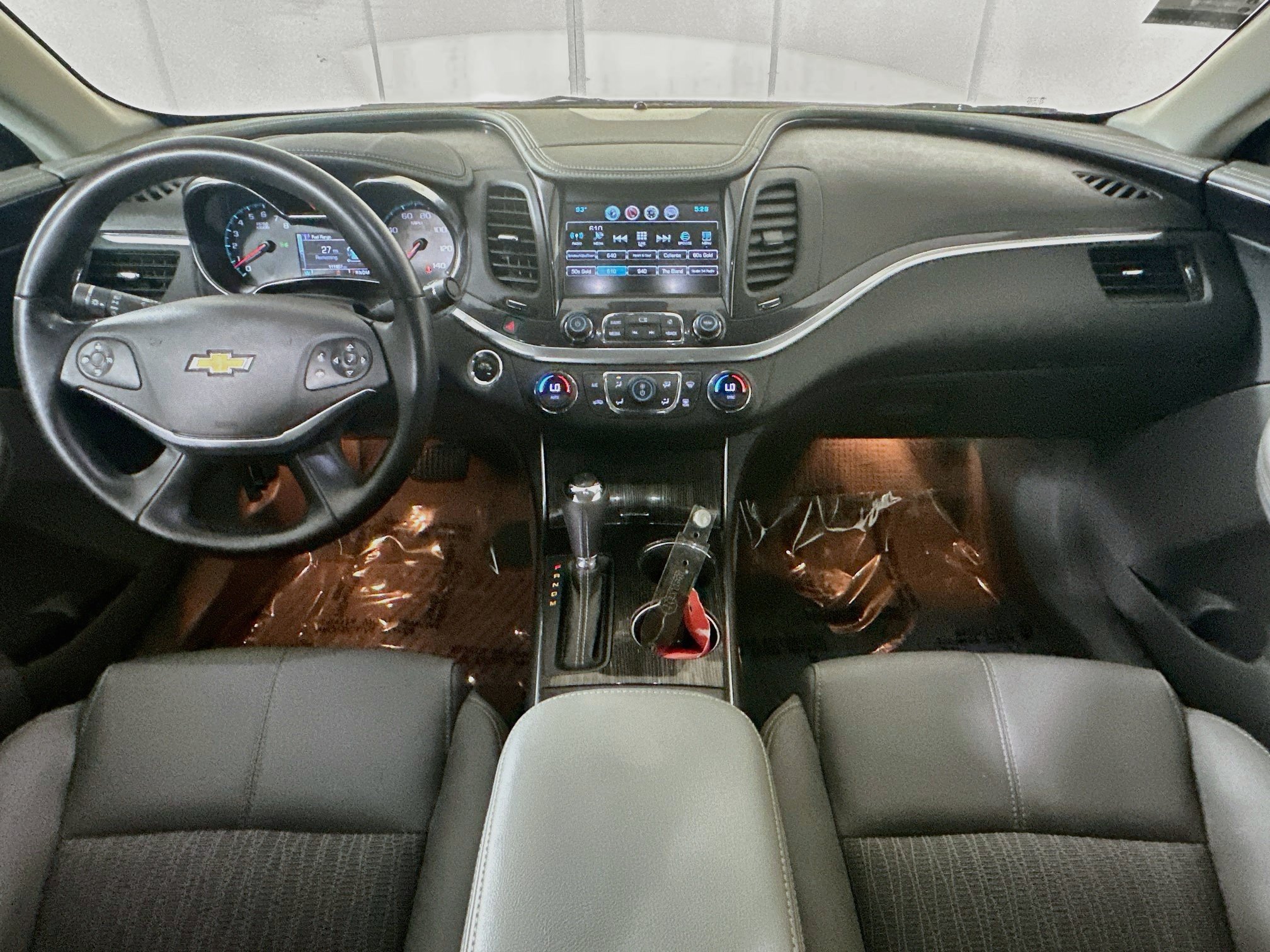 Used 2018 Chevrolet Impala LT FWD image 27