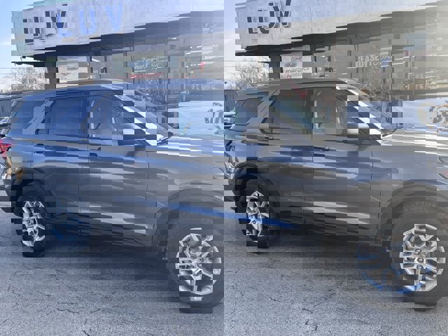 New 2026 Ford Explorer Active image 2