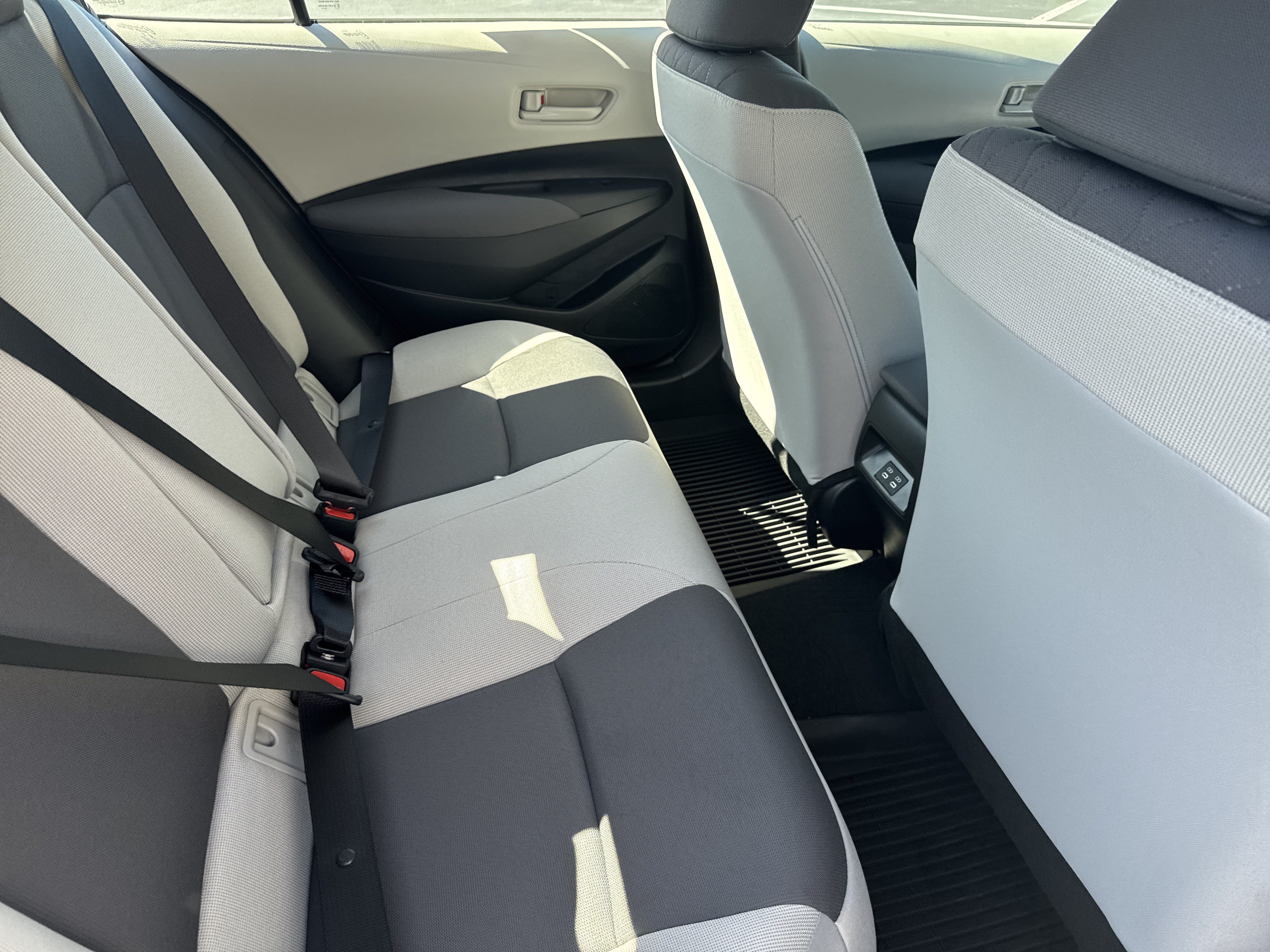 New 2027 Toyota Corolla LE FWD image 29