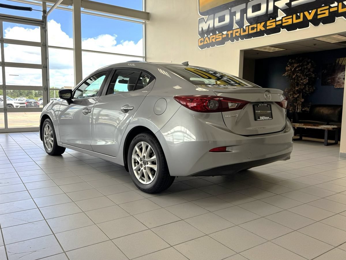 Used 2014 MAZDA MAZDA3 i Grand Touring FWD image 4