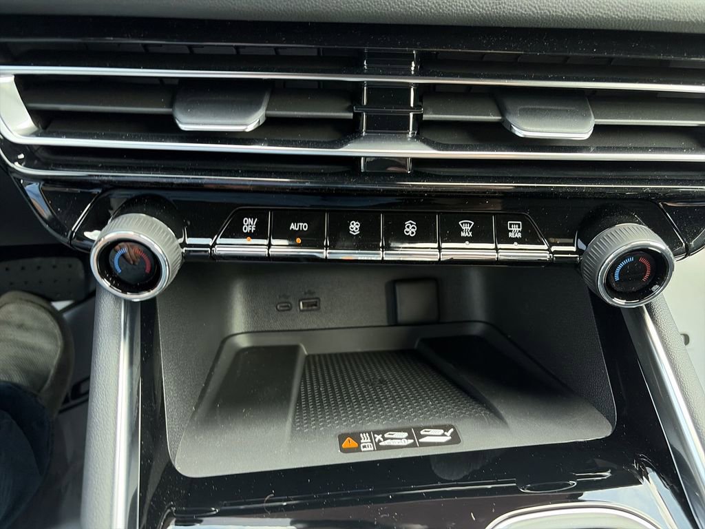 New 2026 Chevrolet Traverse Z71 image 25