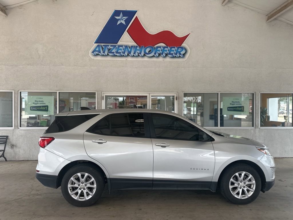 Used 2020 Chevrolet Equinox LS w/ LS Convenience Package video 1