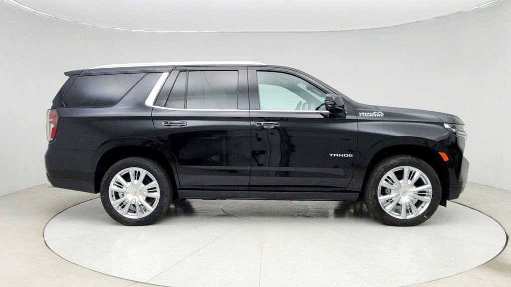 Used 2024 Chevrolet Tahoe High Country w/ Advanced Technology Package image 4