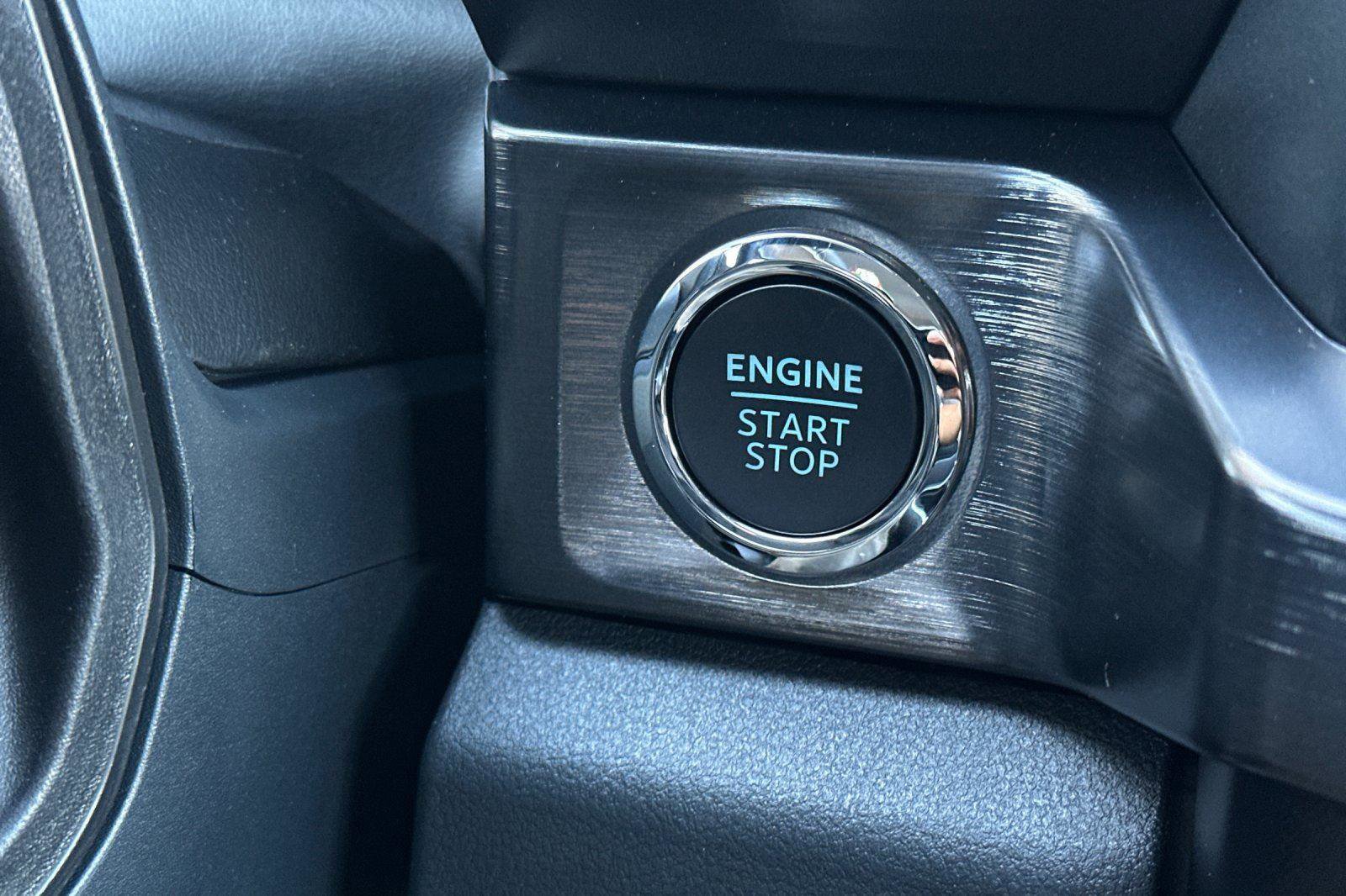 New 2025 Ford F350 Lariat w/ Lariat Ultimate Package image 19