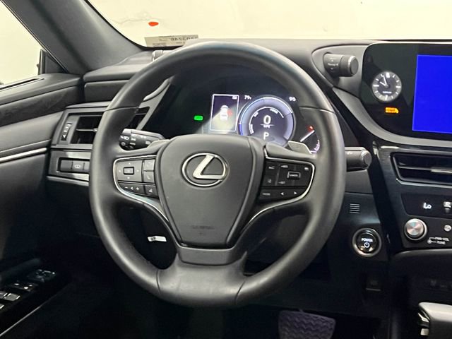 Used 2024 Lexus ES 300h w/ Premium Package image 15