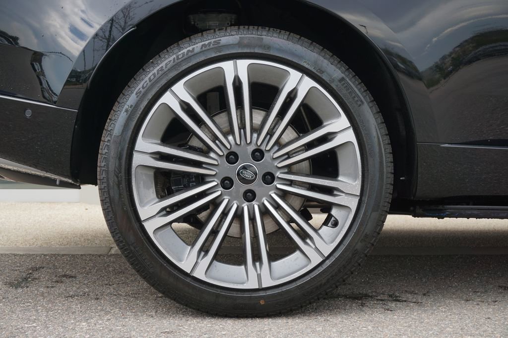 New 2025 Land Rover Range Rover Autobiography image 34