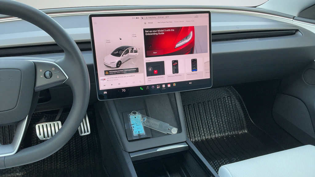 Used 2025 Tesla Model 3 Performance AWD/4WD image 8