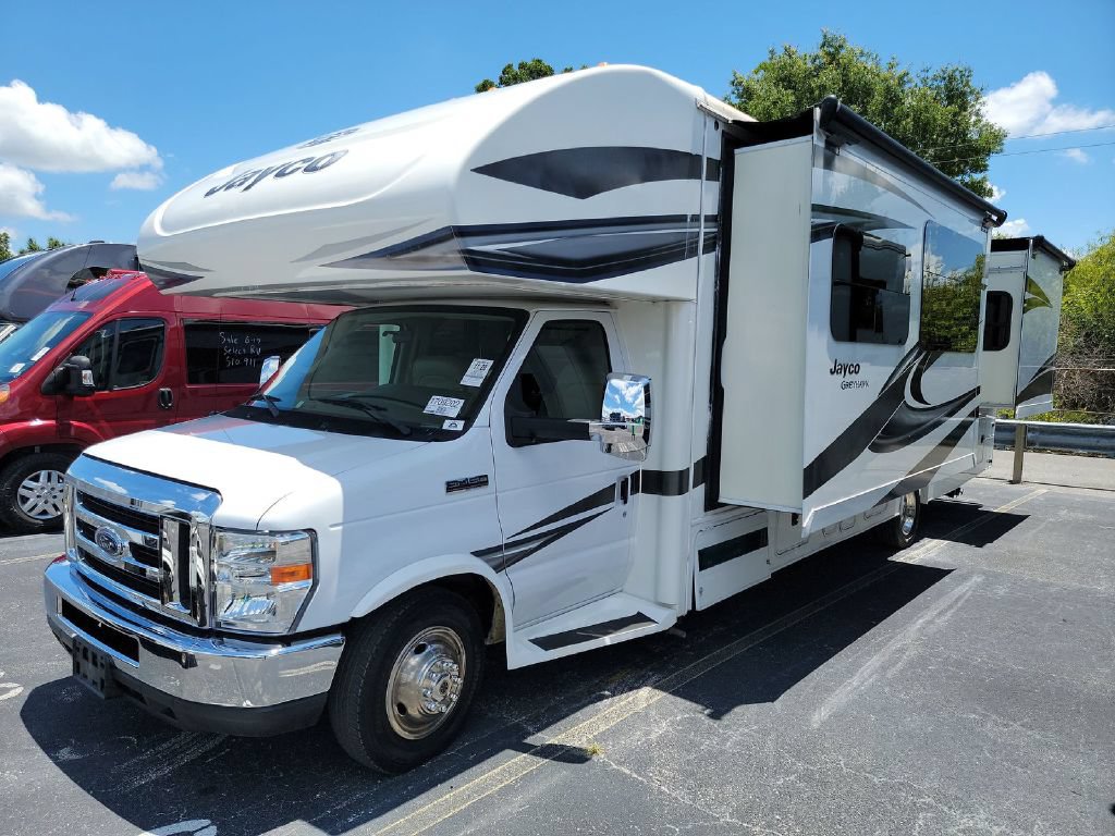 Used 2018 Ford E-450 and Econoline 450 Super Duty w/ Motorhome Prep Package