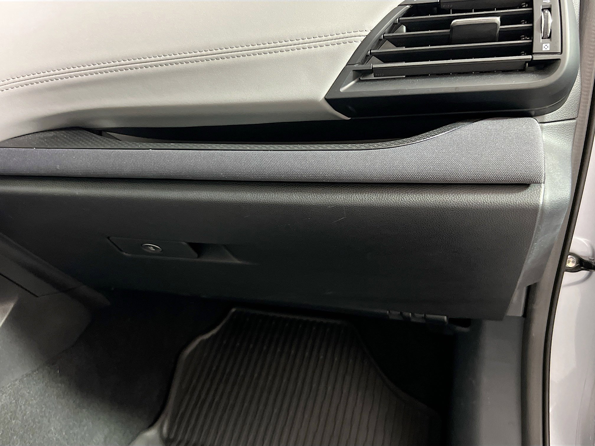 Used 2022 Subaru Outback Premium w/ Popular Package #1 image 35