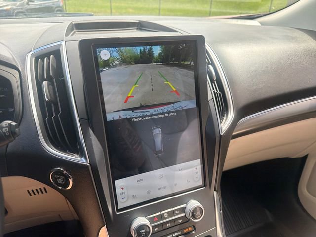 Certified 2024 Ford Edge Titanium AWD/4WD image 39