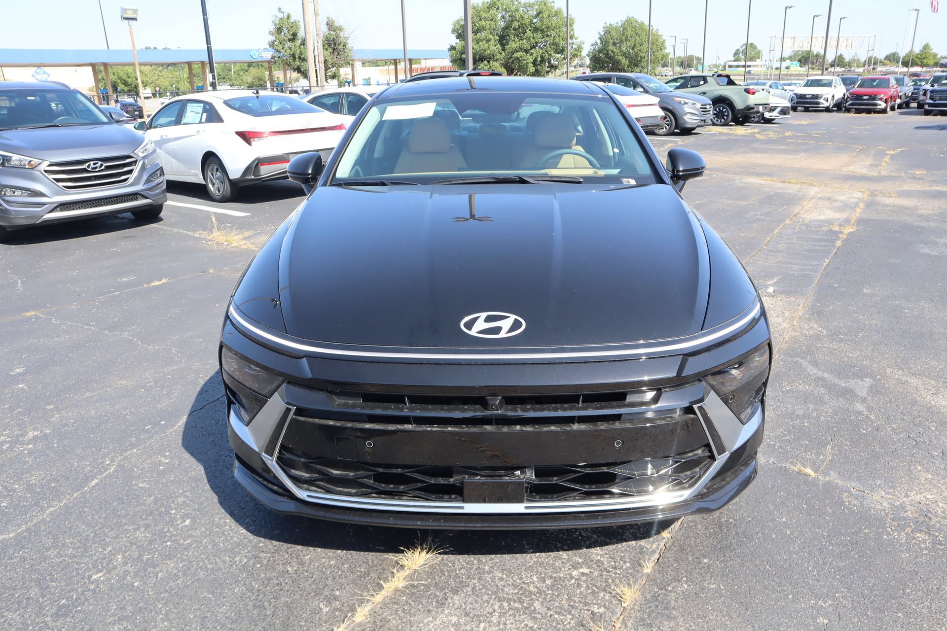 New 2026 Hyundai Sonata Limited FWD image 9