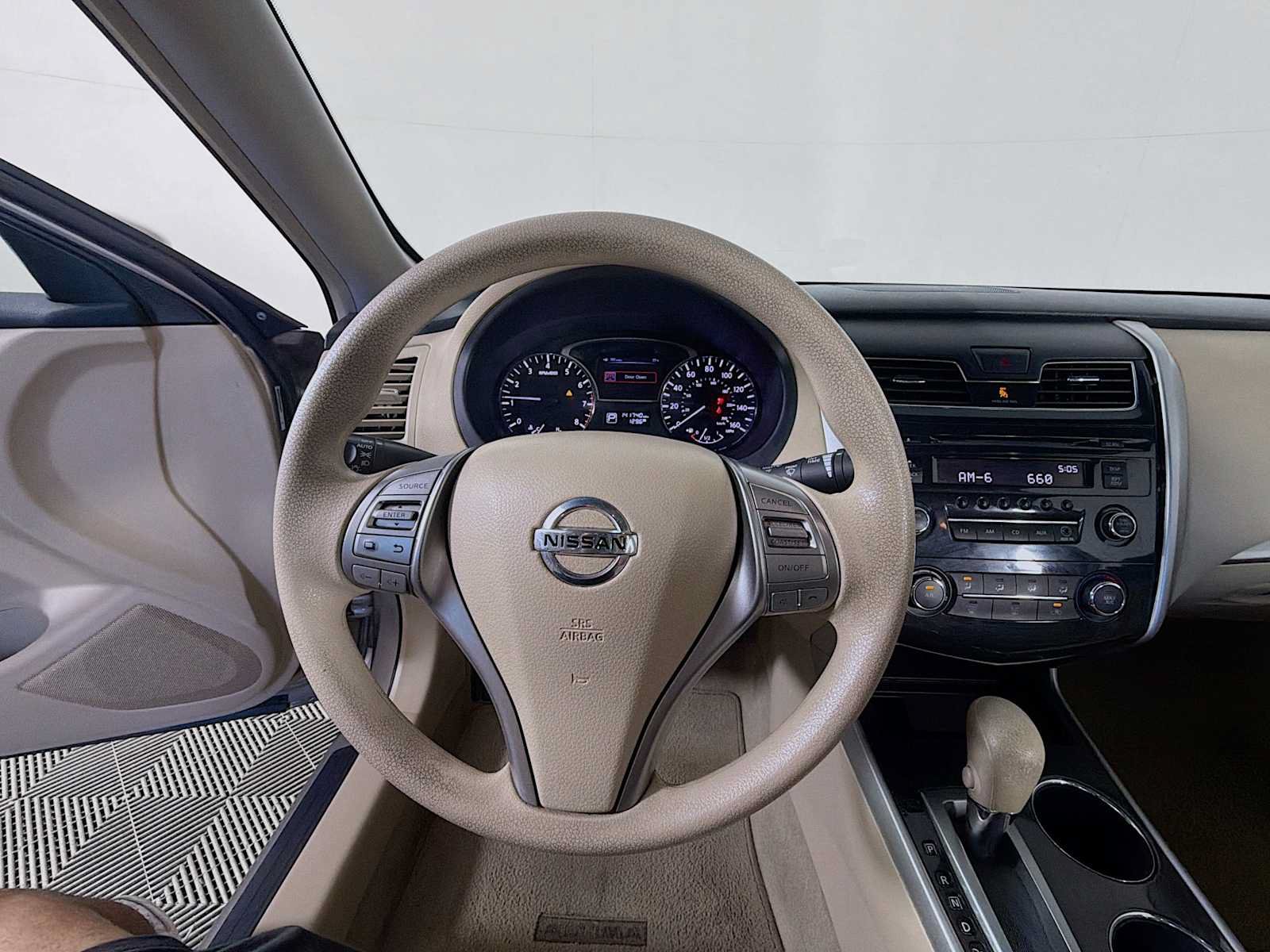 Used 2013 Nissan Altima 2.5 S FWD image 9