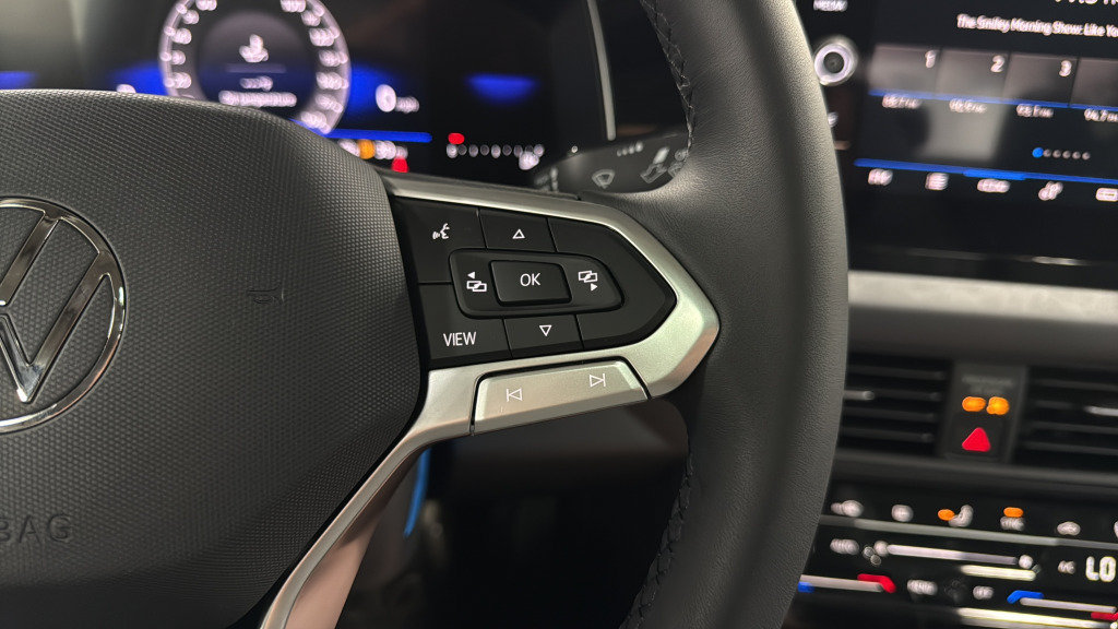 New 2026 Volkswagen Jetta SE FWD image 23