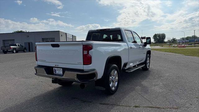 Used 2022 Chevrolet Silverado 3500 LTZ AWD/4WD image 4