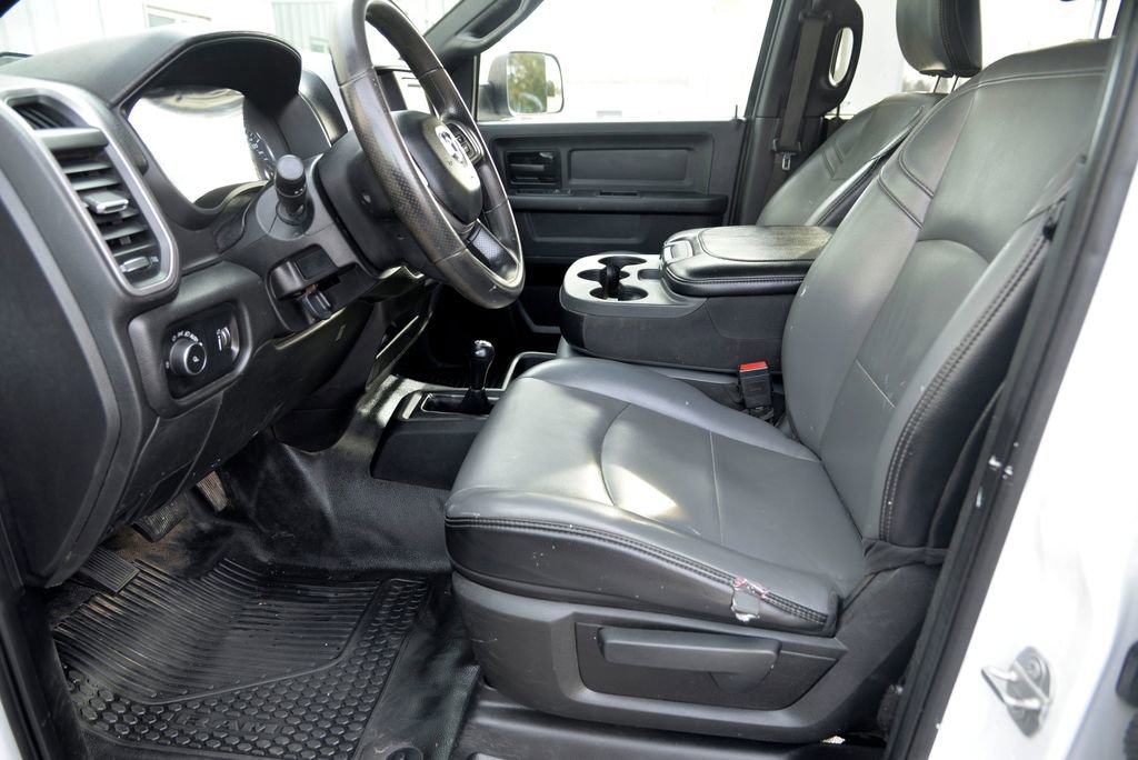 Used 2021 RAM 2500 Tradesman w/ Chrome Appearance Group AWD/4WD image 16