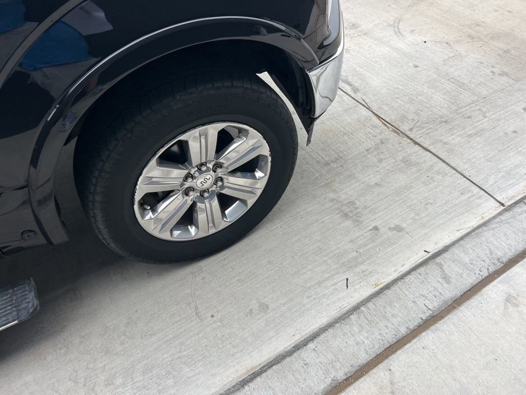 Used 2020 Ford F150 King Ranch w/ Equipment Group 601A Luxury AWD/4WD image 18