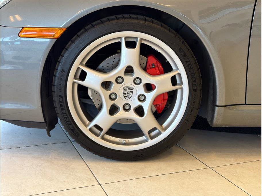 Used 2007 Porsche 911 Carrera S image 9