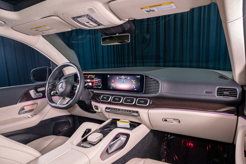 New 2026 Mercedes-Benz GLS 450 4MATIC image 4