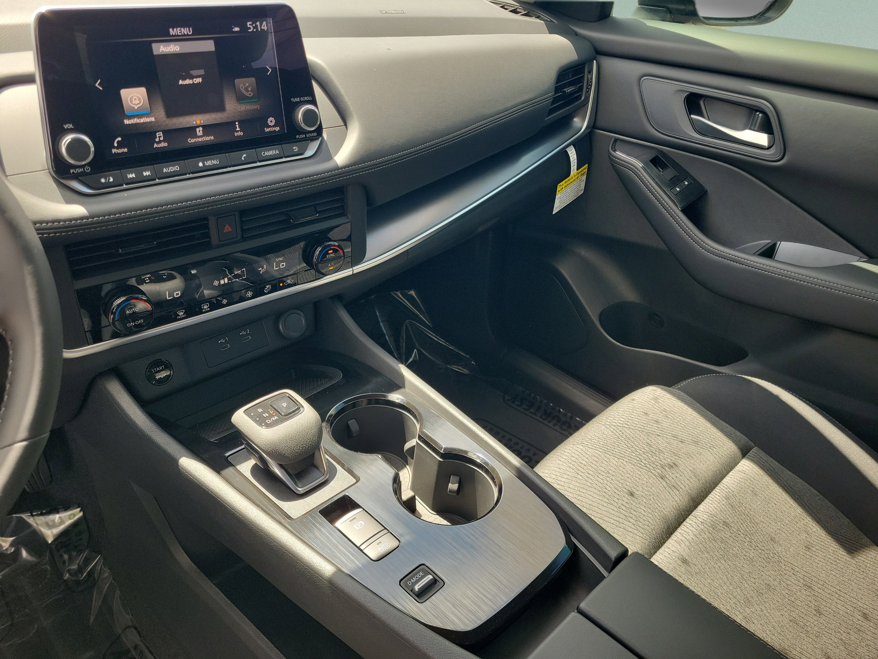 New 2026 Nissan Rogue SV FWD image 32