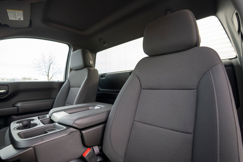 Used 2026 Chevrolet Silverado 1500 W/T w/ WT Value Package image 6