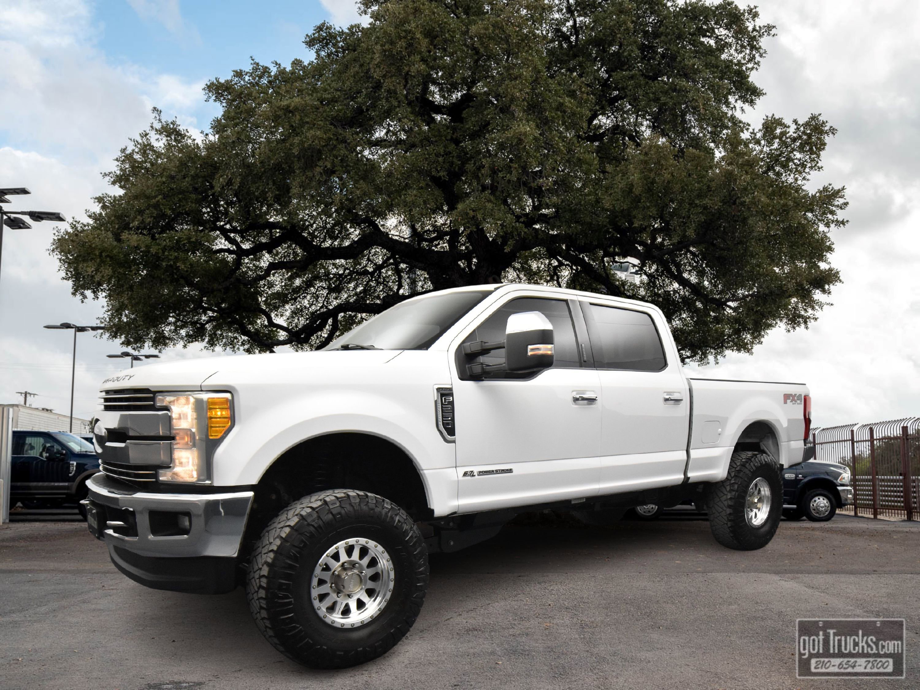 Used 2017 Ford F250 Lariat w/ Chrome Package