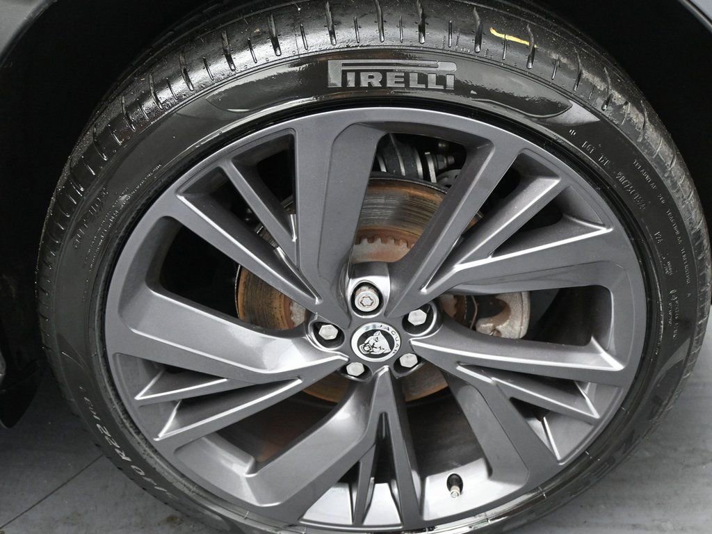 Used 2024 Jaguar I-PACE R-Dynamic HSE image 41
