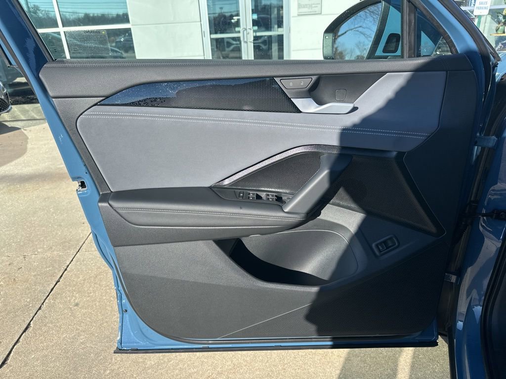 New 2026 Volkswagen Tiguan SE image 11