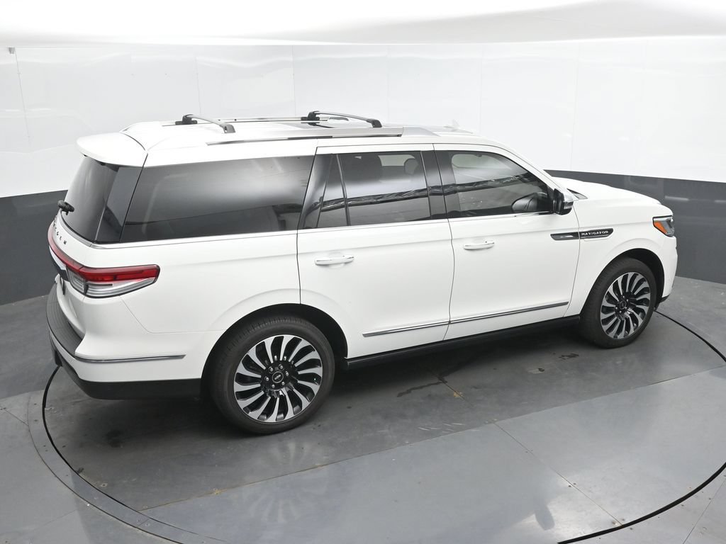 Used 2022 Lincoln Navigator Black Label AWD/4WD image 33