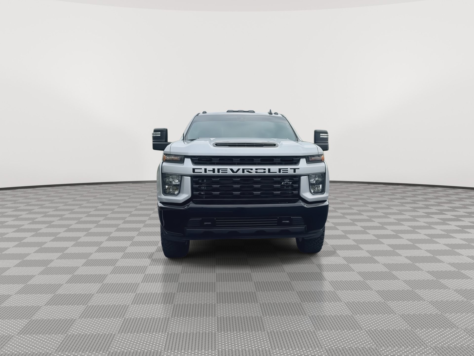 Used 2023 Chevrolet Silverado 2500 Custom w/ Custom Value Package AWD/4WD image 3