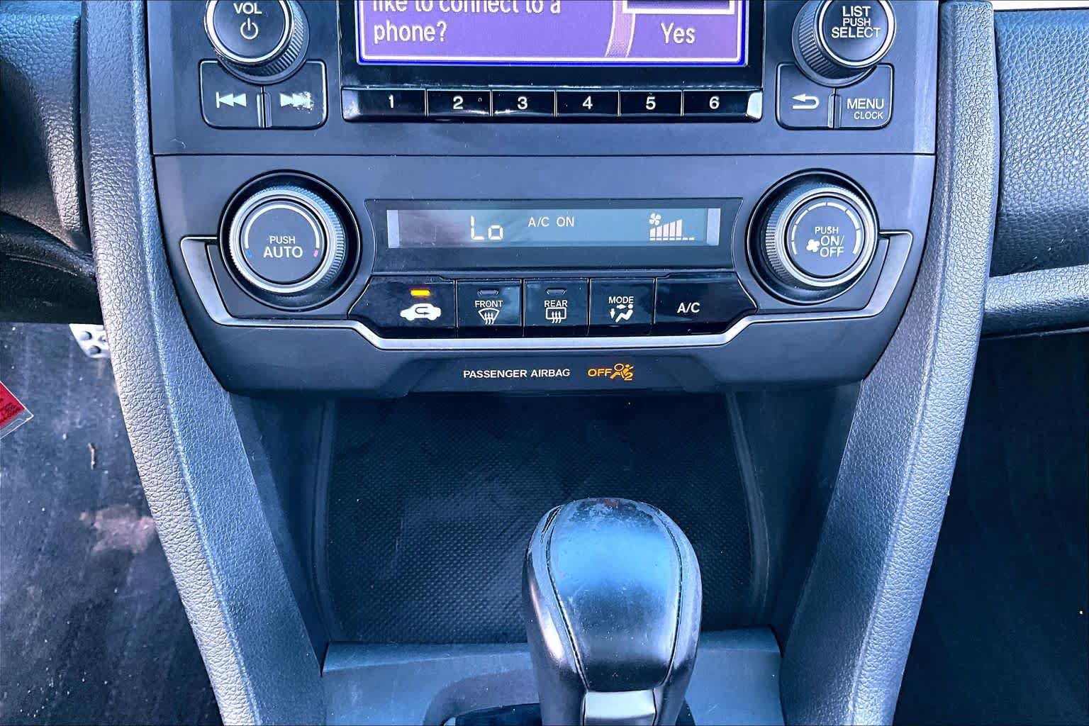 Used 2017 Honda Civic Sport image 33