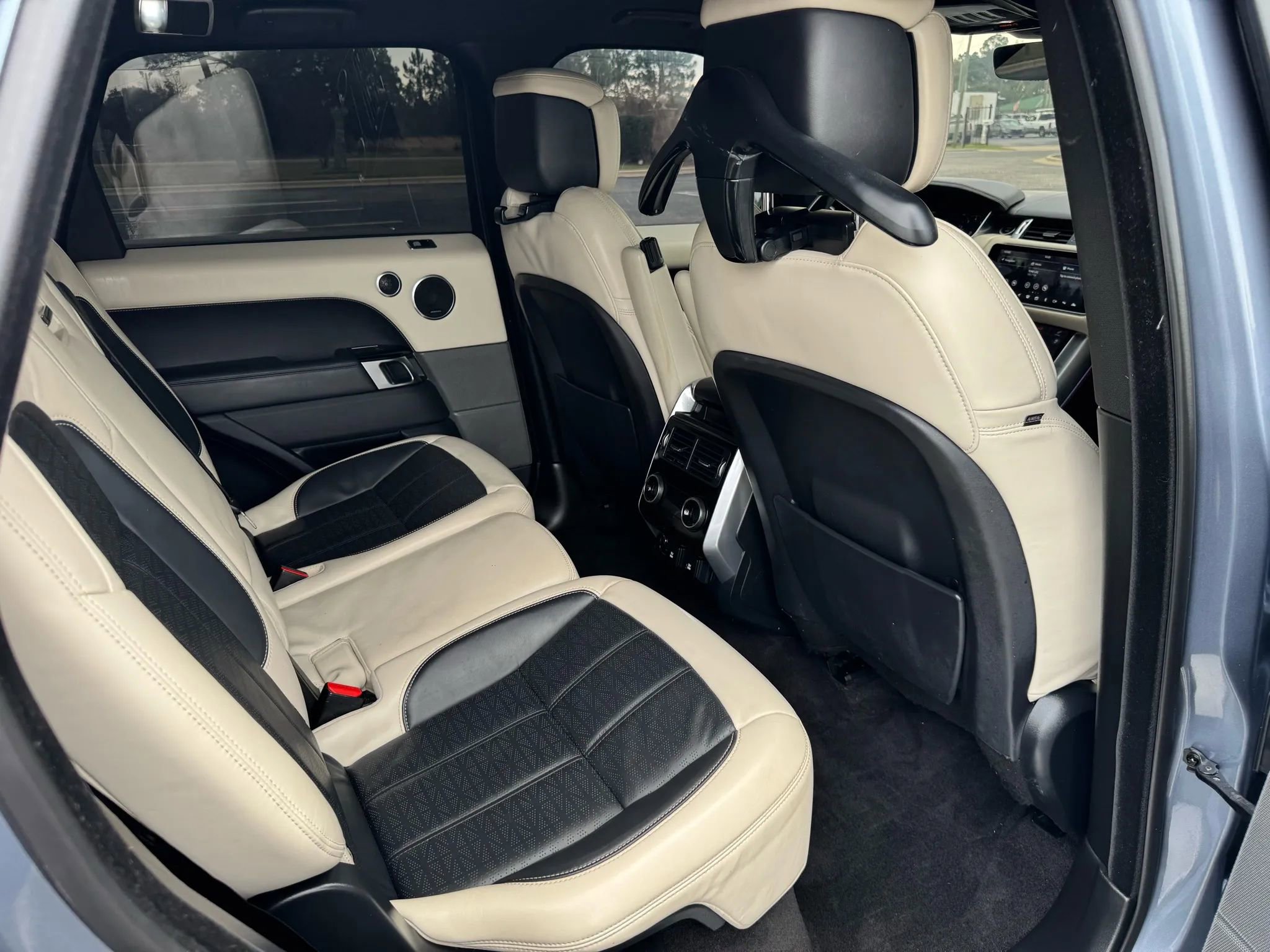 Used 2019 Land Rover Range Rover Sport HSE Dynamic AWD/4WD image 22