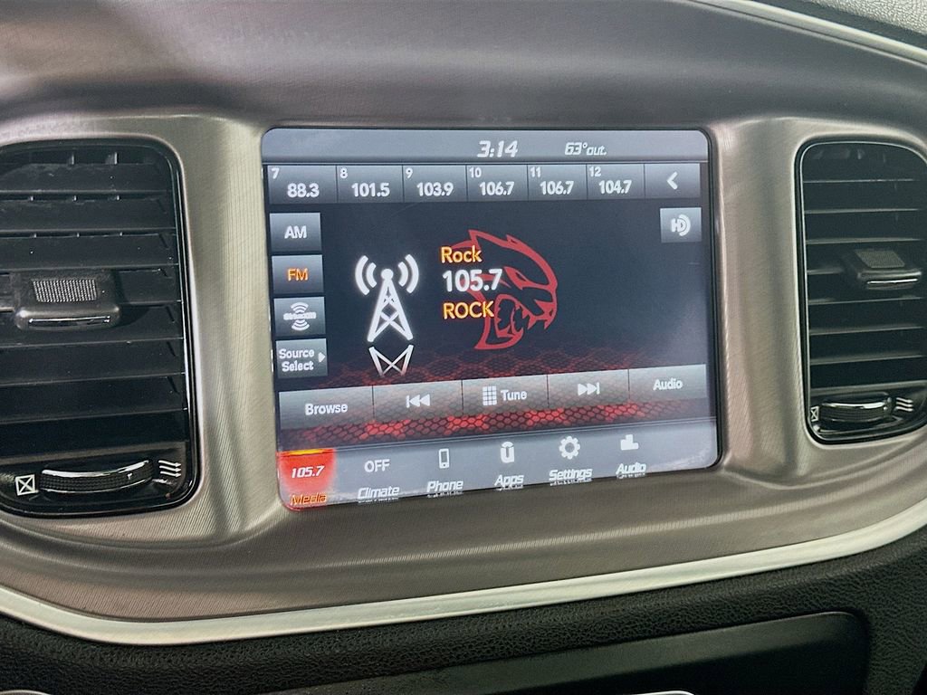 Used 2022 Dodge Charger R/T w/ Blacktop Package image 17