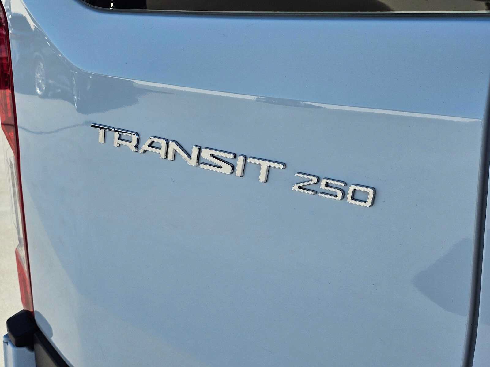 Used 2025 Ford Transit 250 Low Roof w/ Exterior Upgrade Package RWD image 16