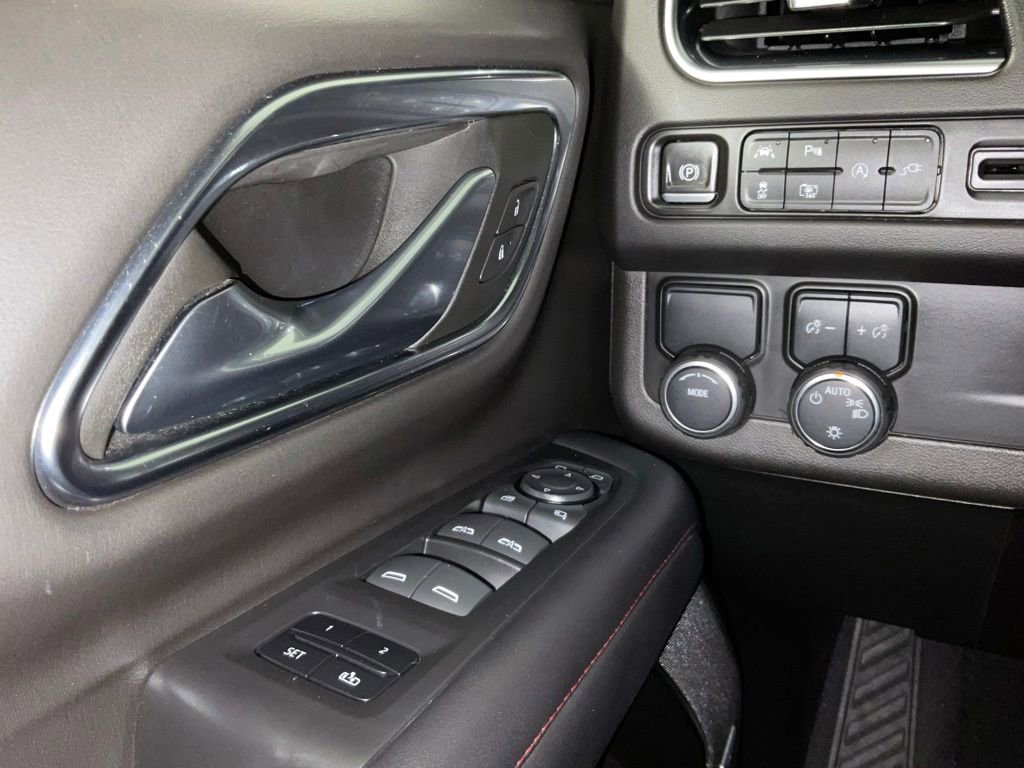 Used 2022 Chevrolet Tahoe RST w/ Luxury Package RWD image 21