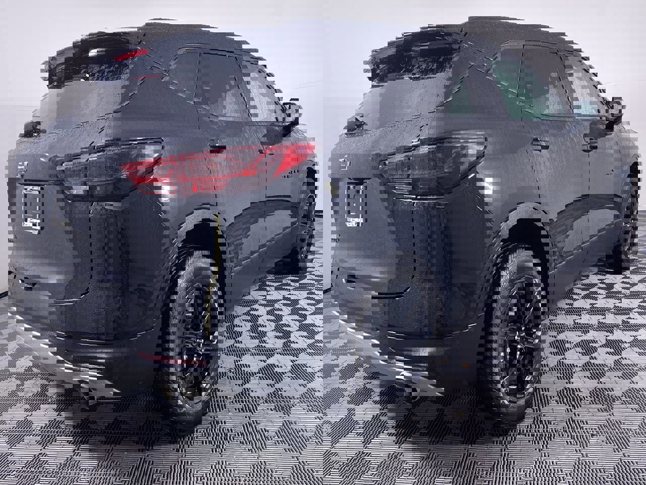 Certified 2023 Chevrolet Blazer LT w/ Convenience Package image 18