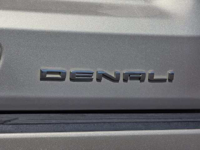 Used 2023 GMC Yukon XL Denali w/ LPO, Floor Liner Package RWD image 38