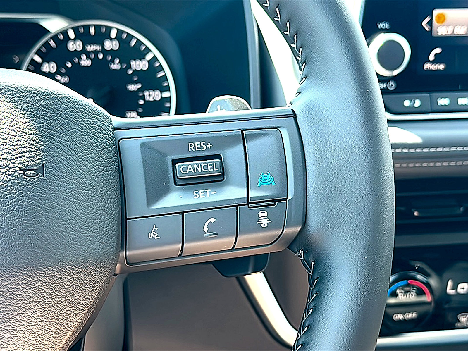 New 2026 Nissan Rogue SV image 18