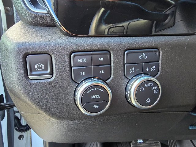 Used 2022 GMC Sierra 1500 SLE w/ X31 Off-Road Package AWD/4WD image 30
