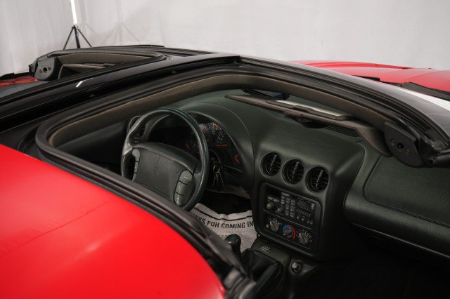 Used 1994 Pontiac Firebird Formula RWD image 72