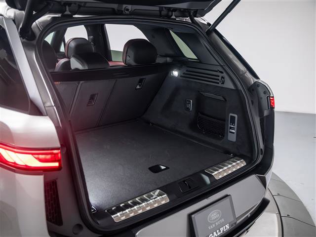 New 2026 Land Rover Range Rover Sport Dynamic SE AWD/4WD image 33