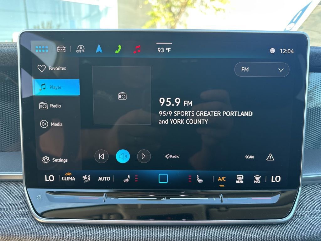 New 2025 Volkswagen Tiguan S image 17