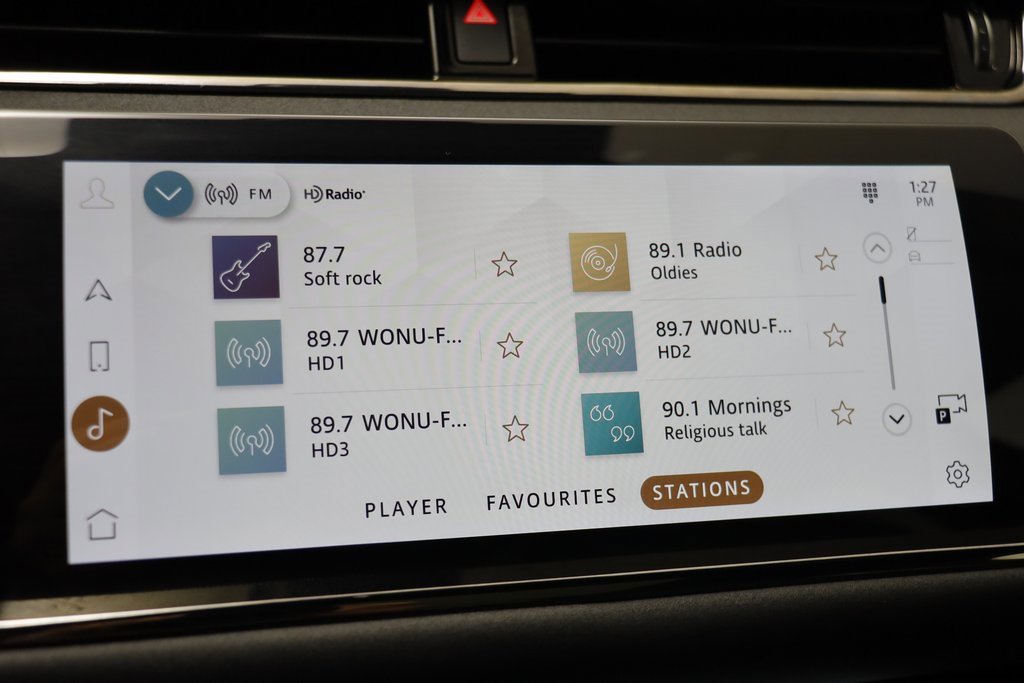 Used 2023 Land Rover Range Rover Evoque R-Dynamic SE image 8