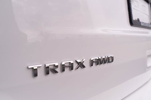 Used 2022 Chevrolet Trax LS w/ Tint and Cruise Package image 42